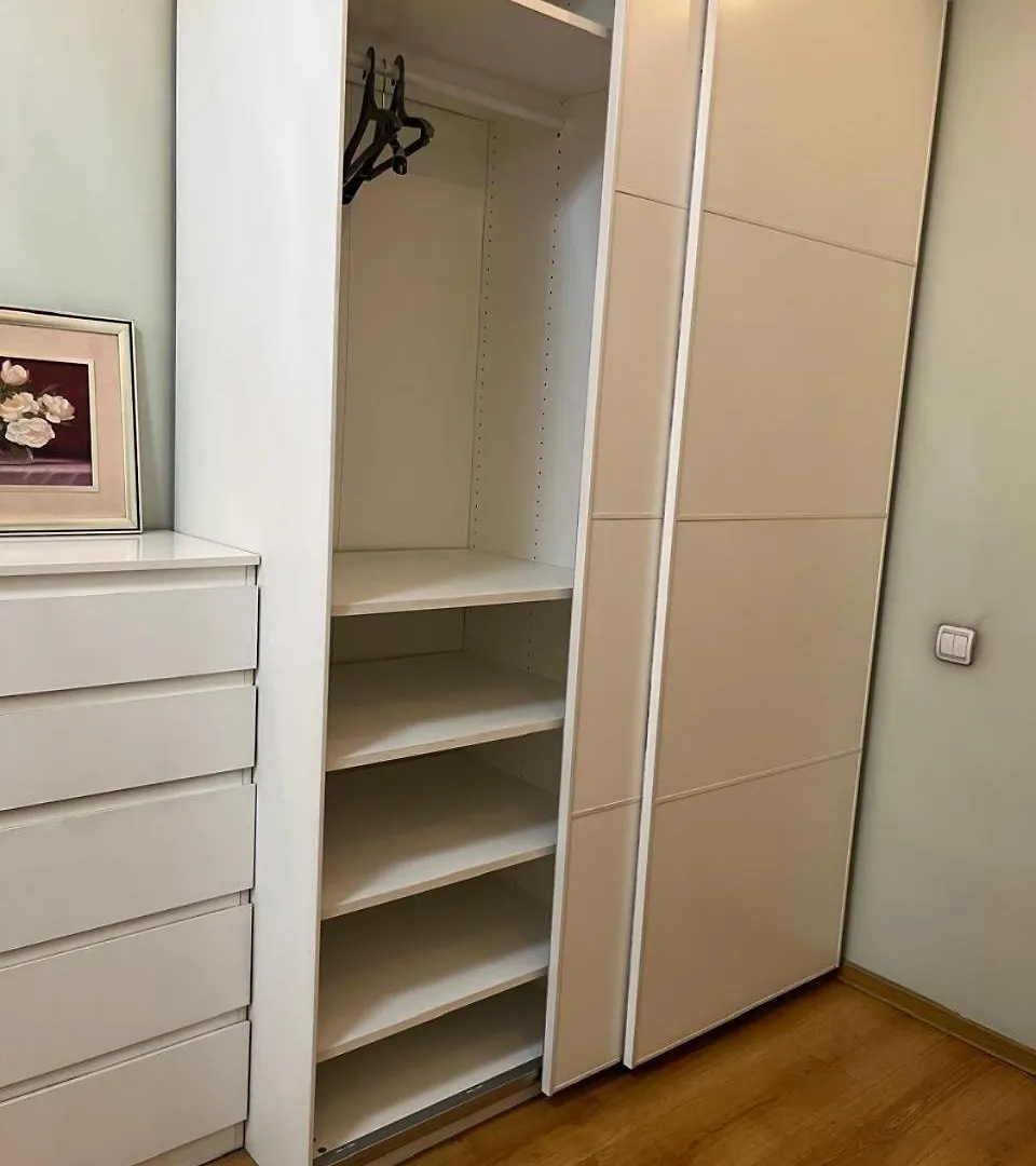 Квартира В Самом Центре Алматы Διαμέρισμα