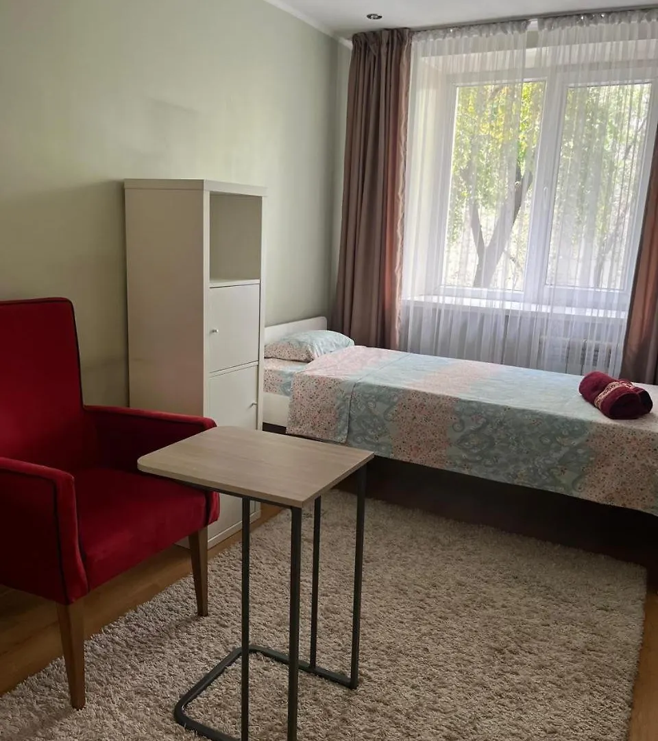 Квартира В Самом Центре Алматы Διαμέρισμα Αλμάτι
